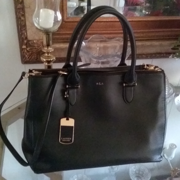 Ralph Lauren Handbags - Like New Ralph Lauren Bag